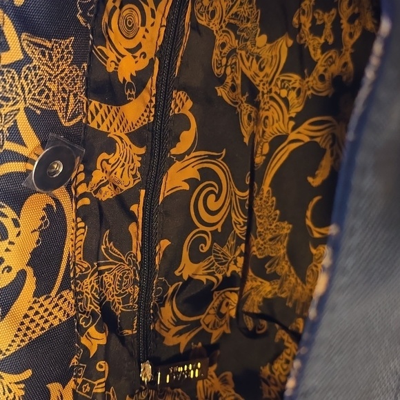 Versace Parfums Black and Gold Weekender Tote with Coinbag - Picture 4 of 5